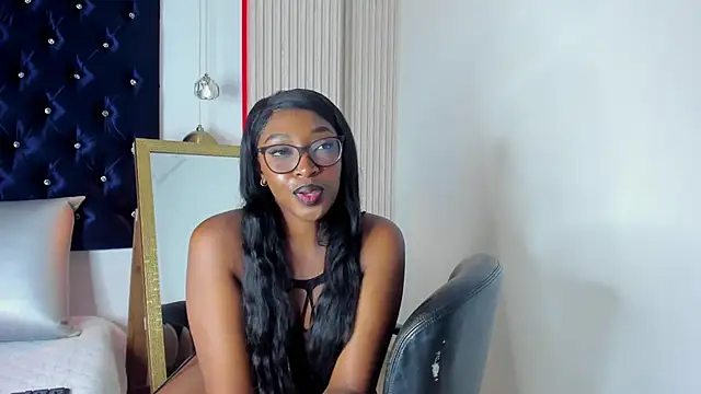 YallianaBrooks's cam snapshot