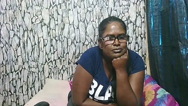 Exotic_indian95's cam snapshot