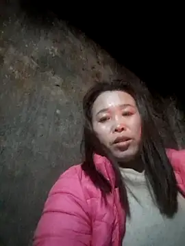 dakota-kis's cam snapshot