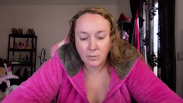 kisicaxx's cam snapshot