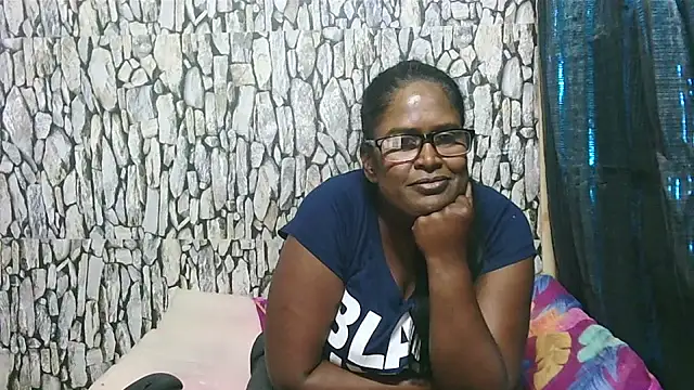 Exotic_indian95's cam snapshot