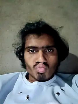 Yash_Sharma18's cam snapshot