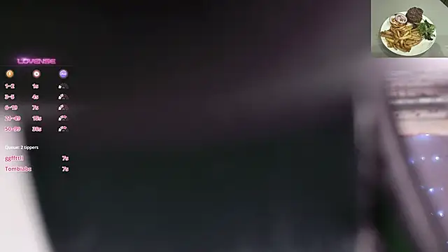 Lollyshy live sex cam