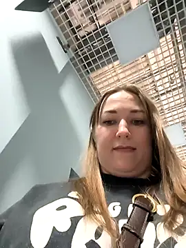 YourSweetRi's cam snapshot