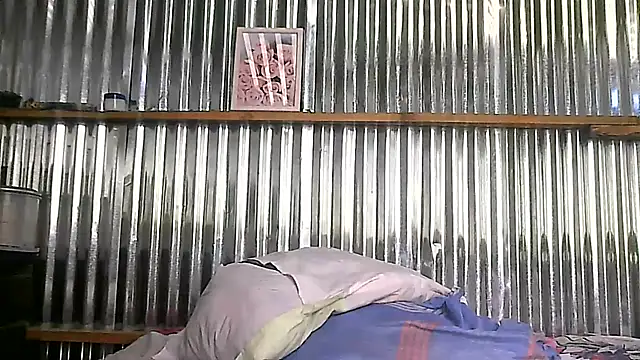 BLACKMALF's cam snapshot