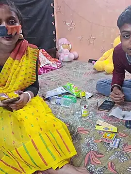 hot_cum-sweety's cam snapshot