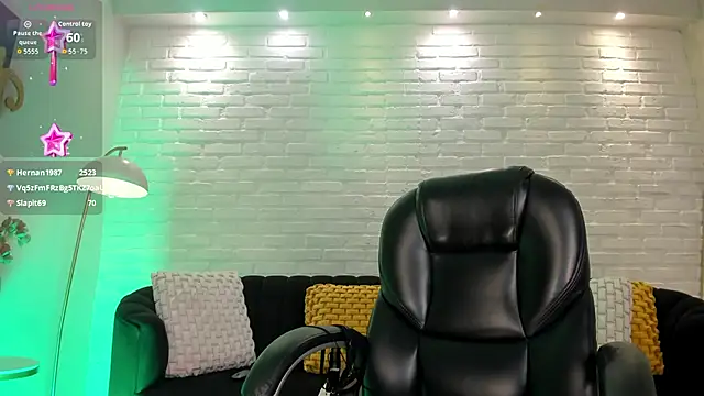 GiaFerrara's cam snapshot