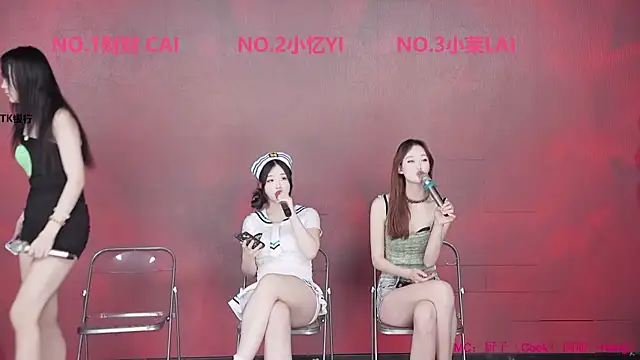 XOXO_2026's cam snapshot