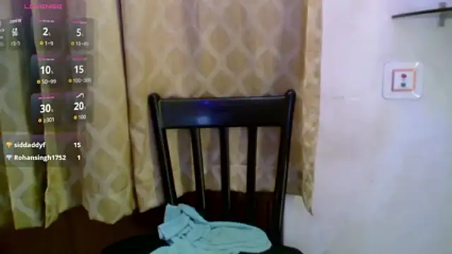 Teekhi_mirchii's cam snapshot