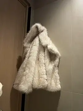 KristiRich live sex cam