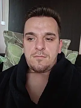 Huge_cock22cm's cam snapshot