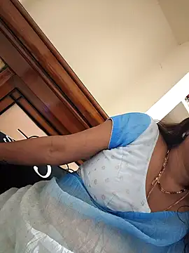 vanitelugu22's cam snapshot