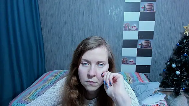 pa1e_pr1ncess's cam snapshot