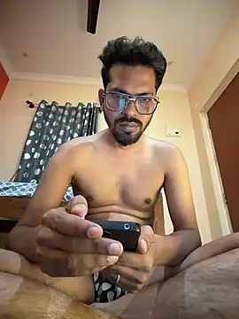 Stoner-boii-Cloudy-arhan's cam snapshot