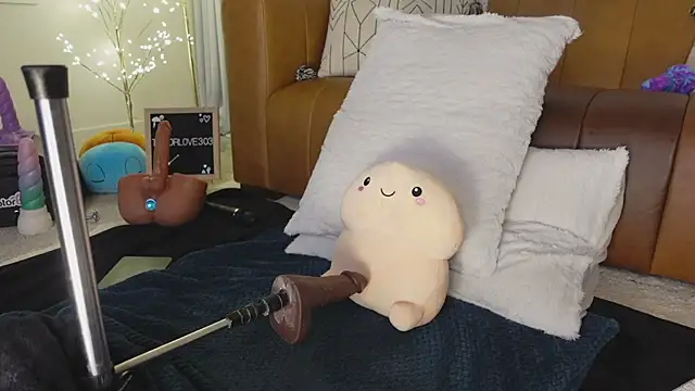 Taylorlove303 live sex cam