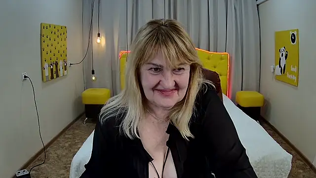 EmmaEllison live sex cam