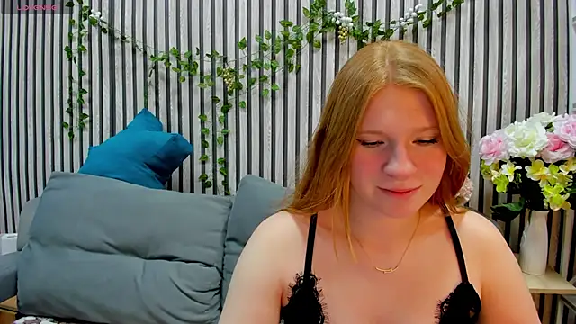 Sally_Ange1's cam snapshot