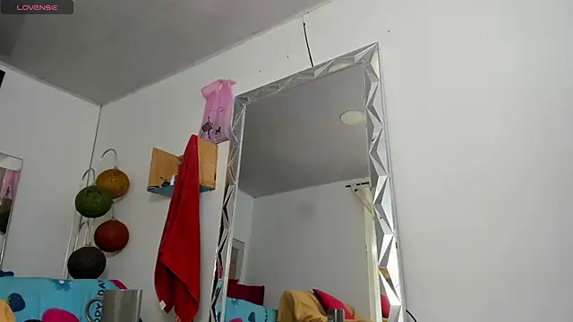 jadenf1 live sex cam