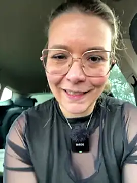 EmyLana live sex cam