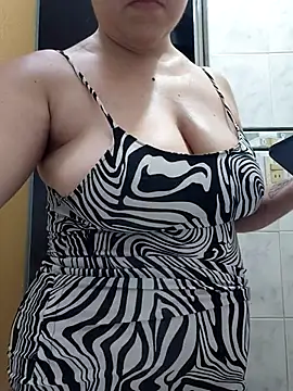 SweettyNaugthy live sex cam