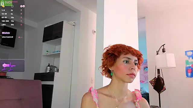 colette_e live sex cam