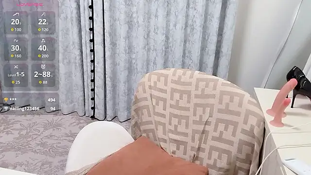 Eira-xue live sex cam