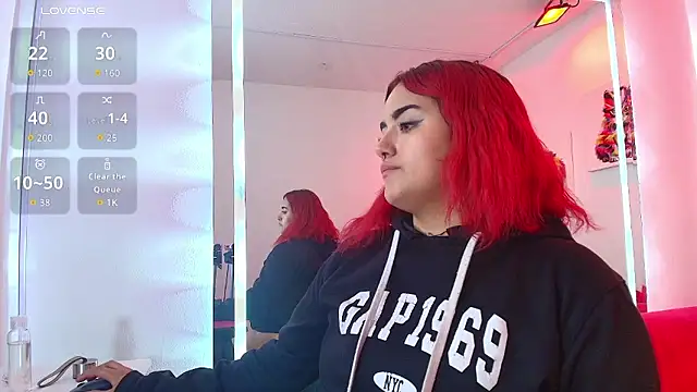 Miiia_rousse's cam snapshot