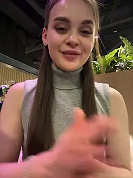 KristiRich live sex cam