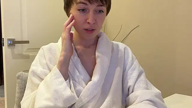 daniellia_'s cam snapshot