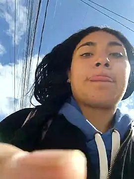 AmberGold-'s cam snapshot