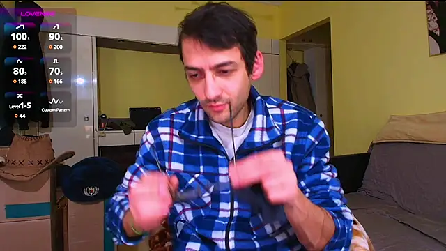 HungEddy live sex cam