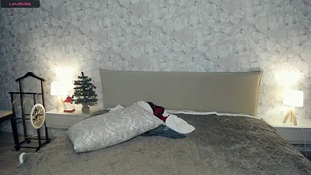 ReganShroff's cam snapshot