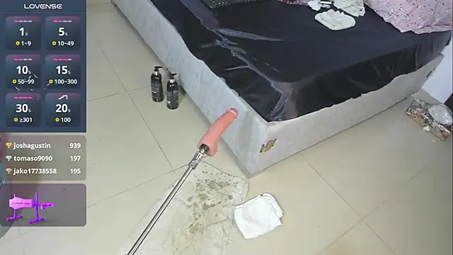 Benjamin_Buster live sex cam