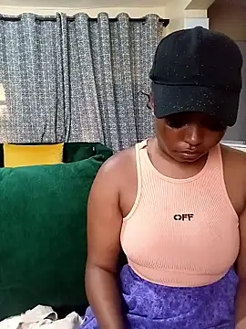 CUMHEREDARLING's cam snapshot