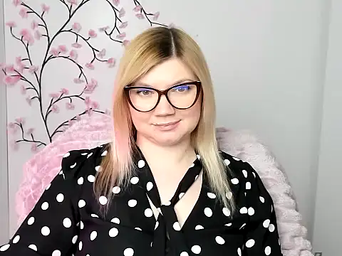 Lola_moree's cam snapshot