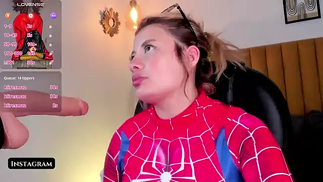 Khali_reed_'s cam snapshot