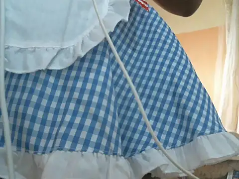 Pretty_miss_devilxxx35's cam snapshot