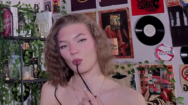 JeaneneWoltz's cam snapshot