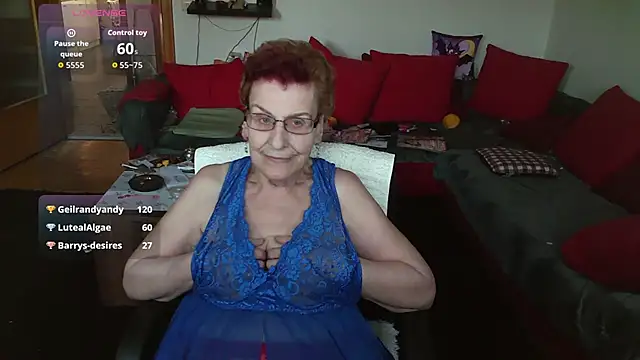 HeisseomaOriginal's cam snapshot