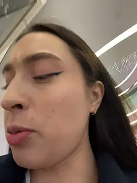 Holly_Play live sex cam