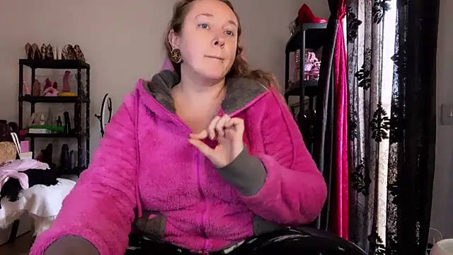 kisicaxx's cam snapshot