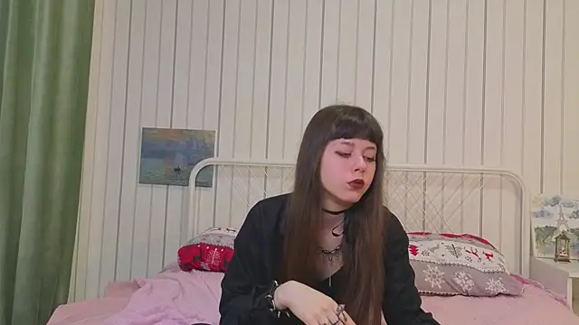 BellaLewter's cam snapshot