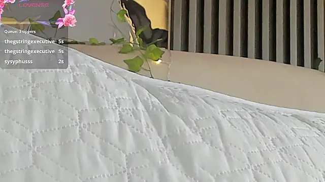 Agathaargent_'s cam snapshot