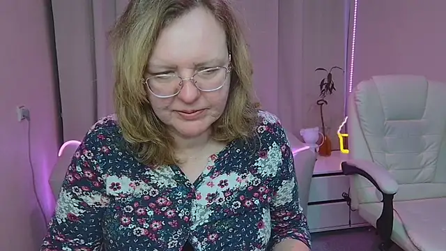 VestaWoody's cam snapshot