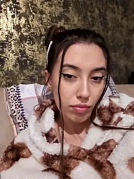 Virgin_Pussy_SquirtX's cam snapshot