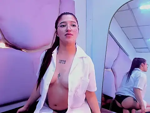 luisa_girlssex's cam snapshot