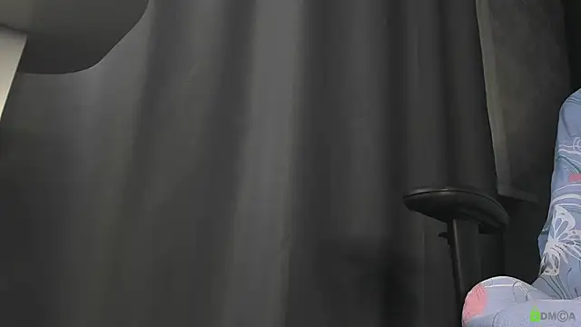 Courtney_Luv's cam snapshot