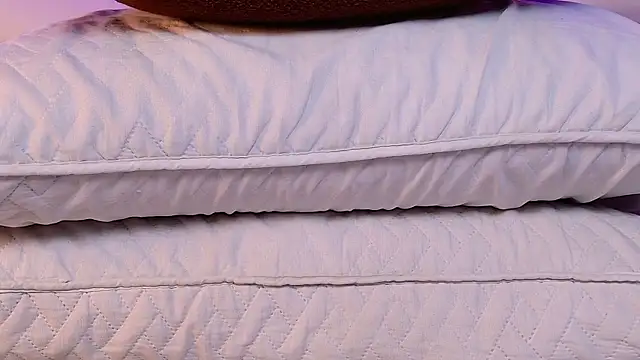 ambar_rosse25's cam snapshot