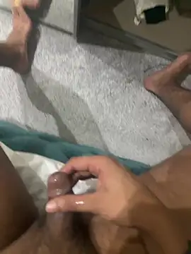 Brownadam111's cam snapshot