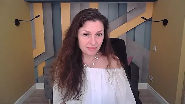 EllaLong's cam snapshot